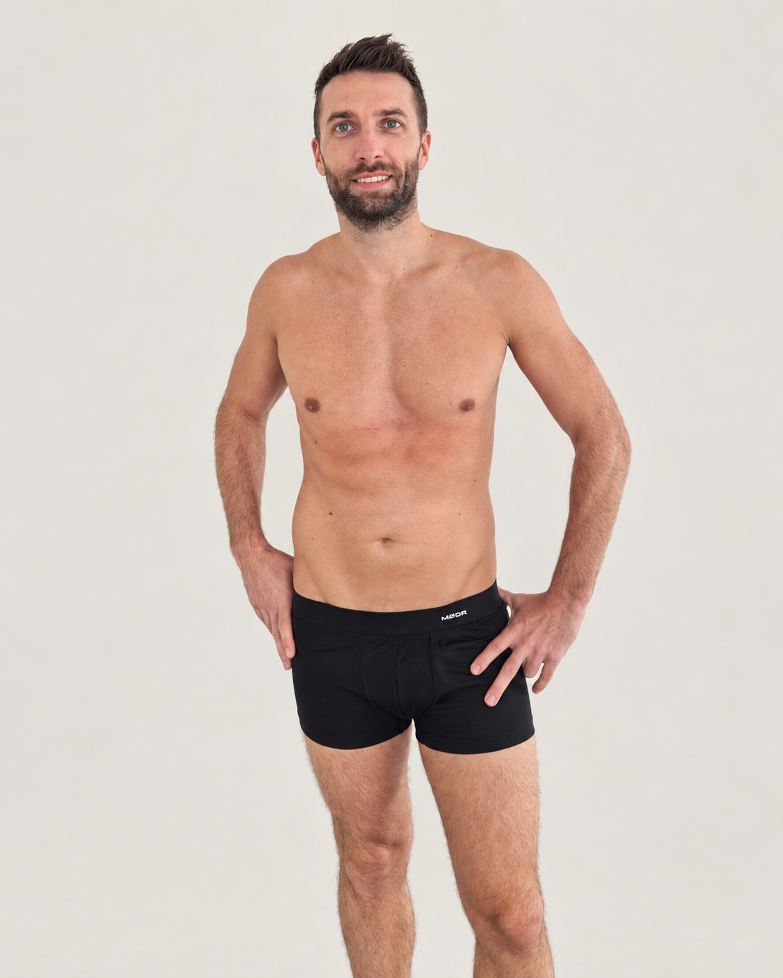 MØDR KONRAD Black